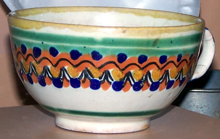 How To Identify Majolica Pottery
