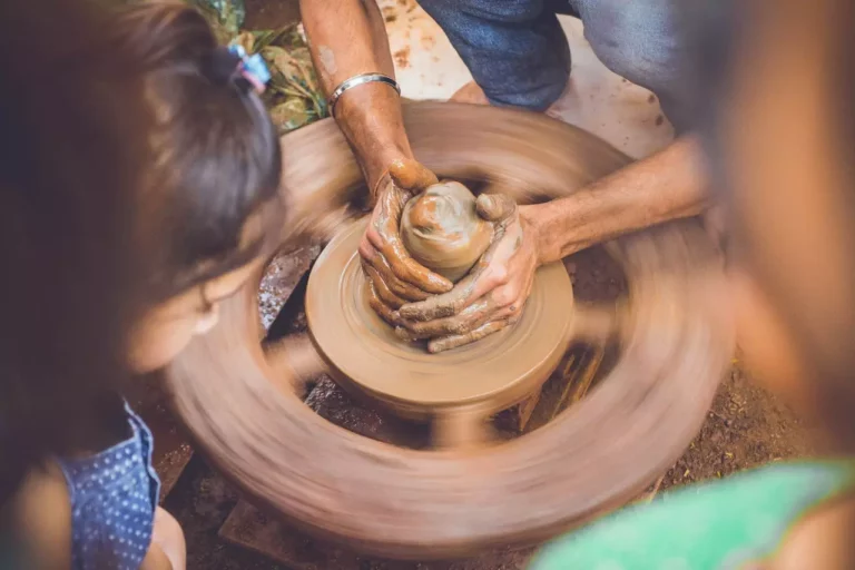 How To Use A Pottery Wheel