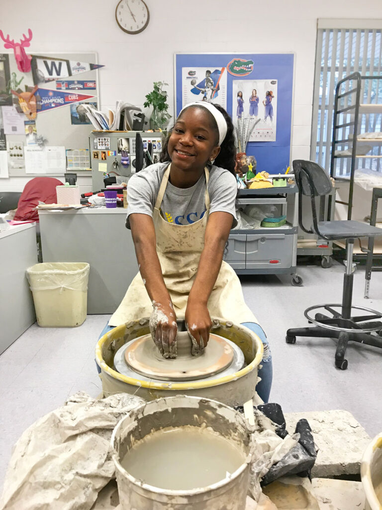 What is Ceramics Class in High School